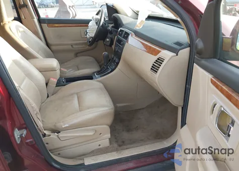 2007 Suzuki Xl7 Luxury z USA, uszkodzony, nr VIN 2S3DB417276118472